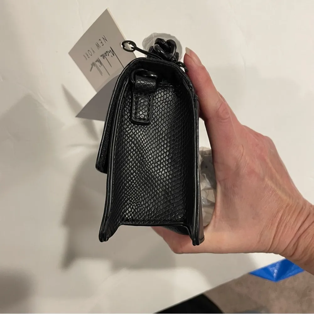 Nicole miller black matte vegan leather snake top handle dr. Bag crossbody NWT - Image 7