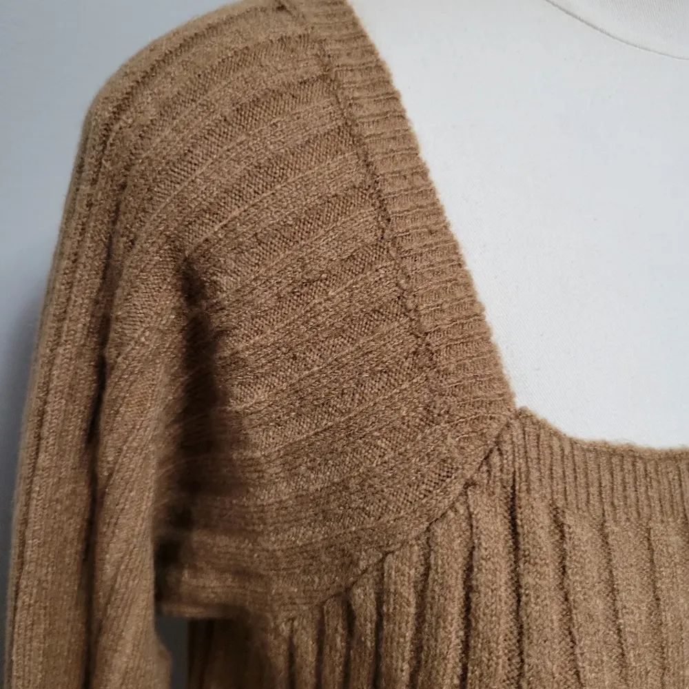 Pink Lily reunited love brown square neck sweater size small - Image 3