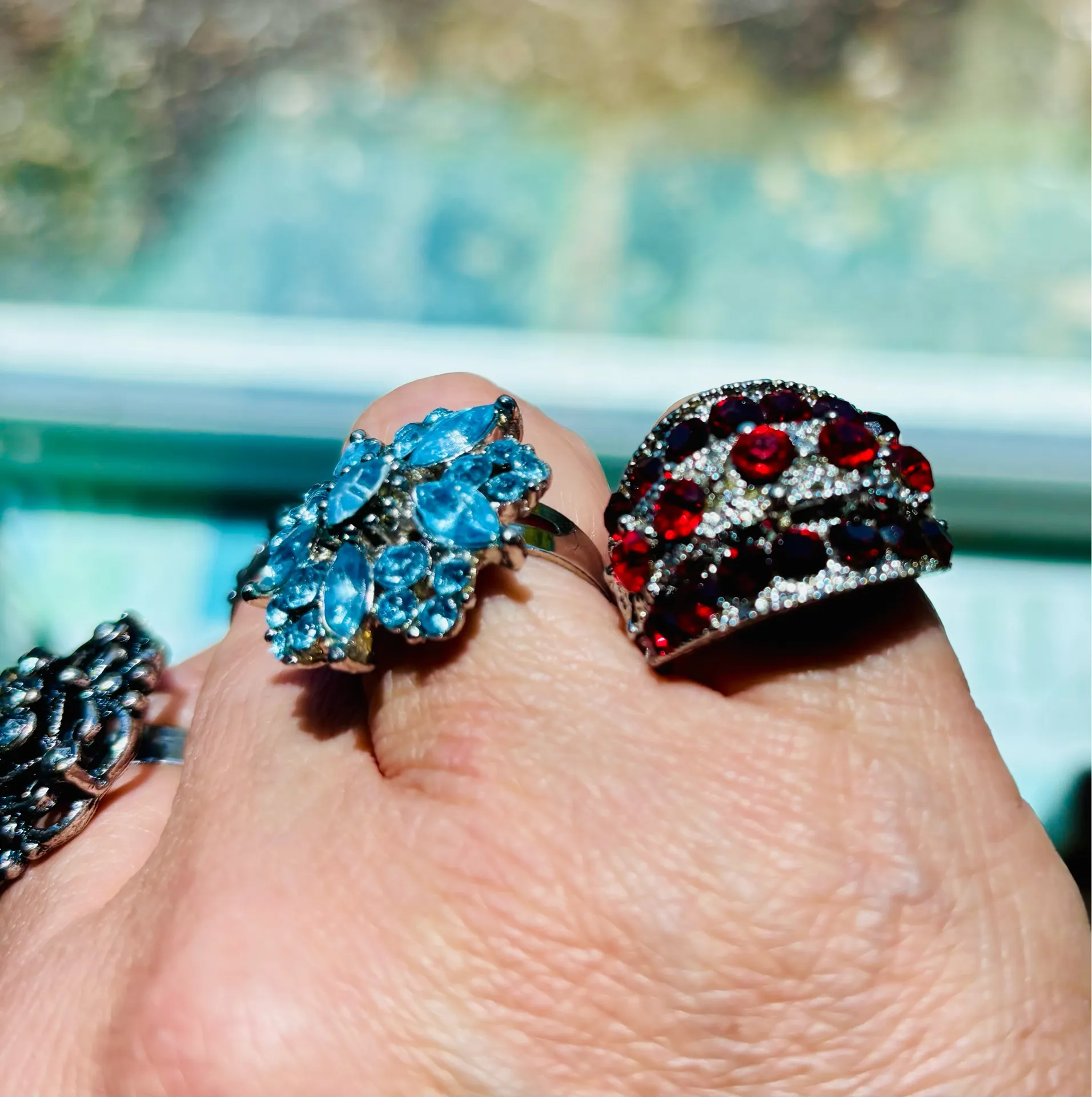 Gorgeous vintage look colorful ring set Silver - Image 4