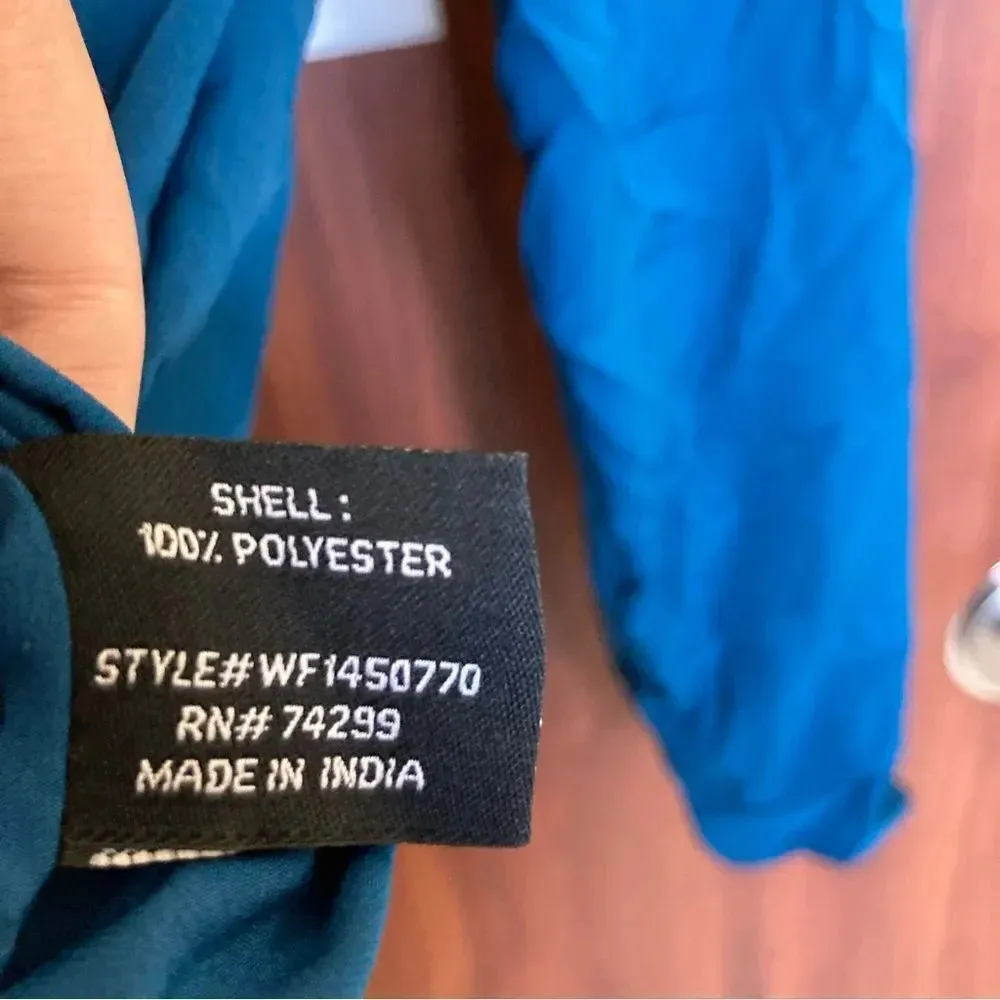 W118 by Walter Baker Teal Wrap Back Blouse Size Medium Blue - Image 9