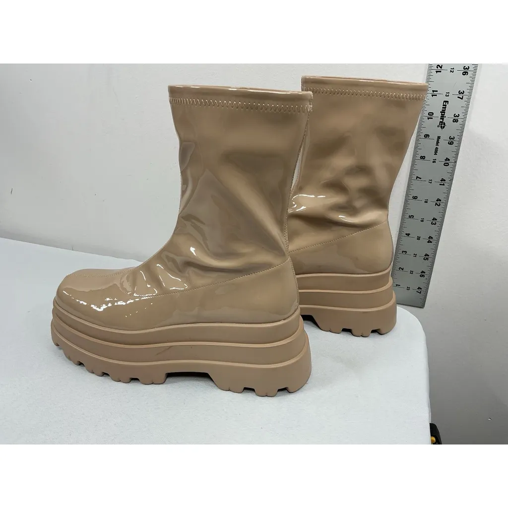 Womans Cape Robbin Pullon Chunky Ankle Boots 10 Tan Square Toe Retro Style NWOT - Image 4