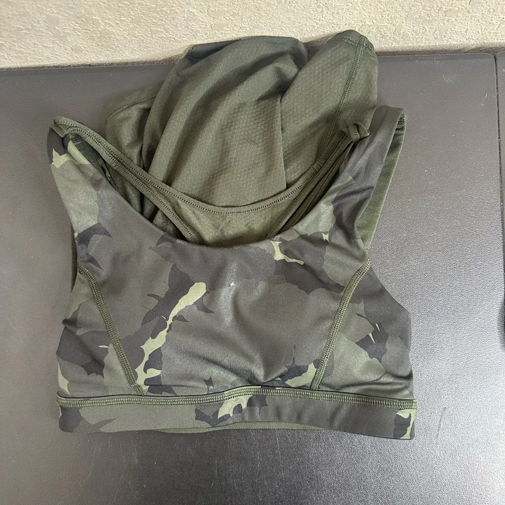 Lululemon All Sport Support Tank Gator Green size 4 - Image 6