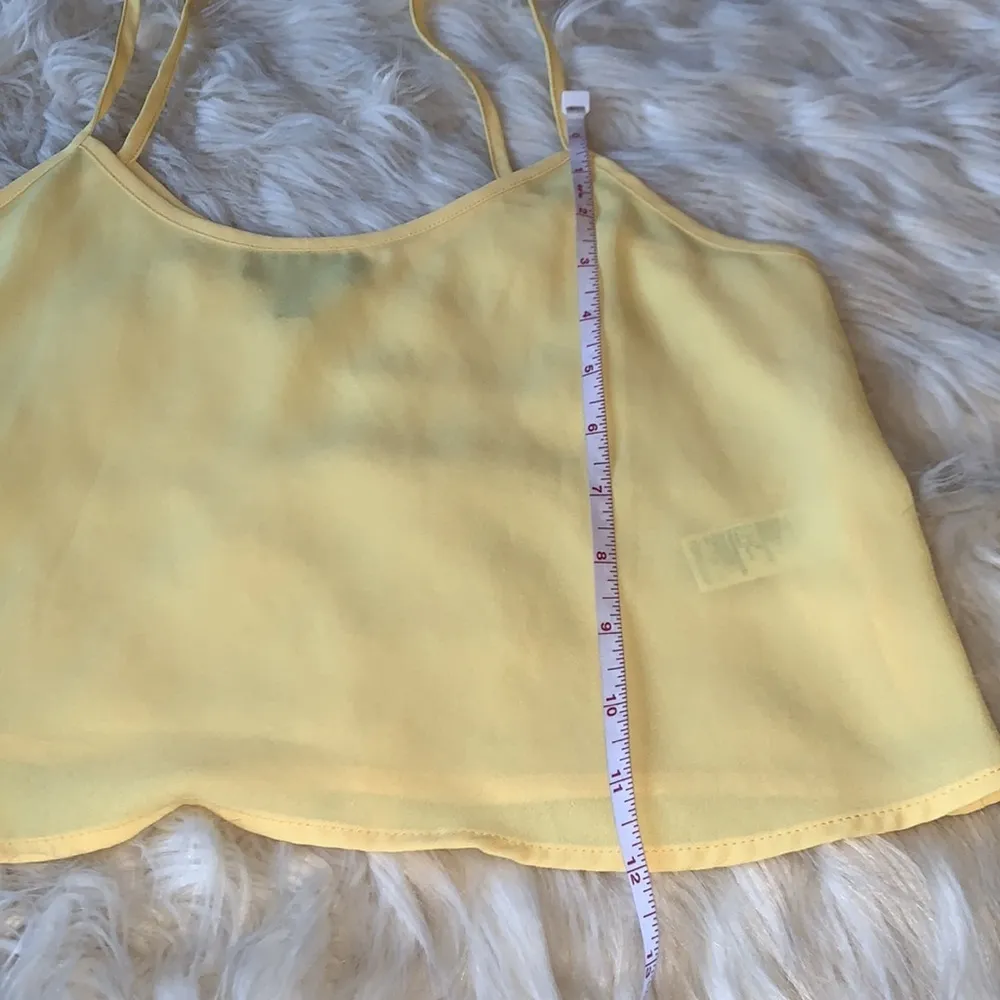 Women’s Bright Yellow Topshop Cropped Shirt Size 2 - Image 4