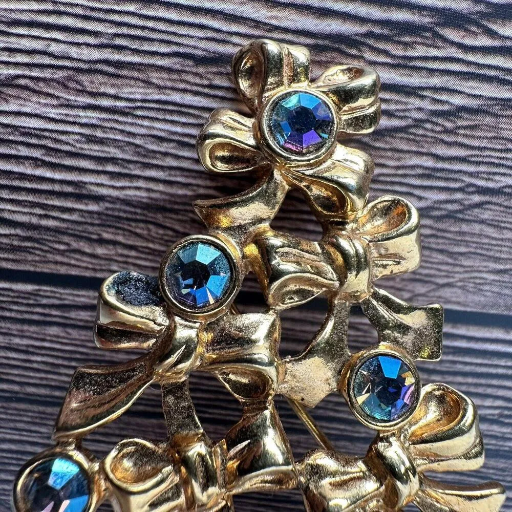 Avon Christmas Tree Rhinestone Blue AB Aurora Borealis Brooch Pin Gold Tone NWOT - Image 7