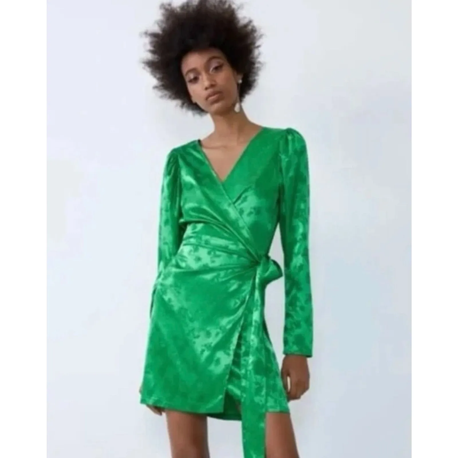 Zara Dress Size Medium Satin Bright Green Kimono Style Wrap Floral - Image 2