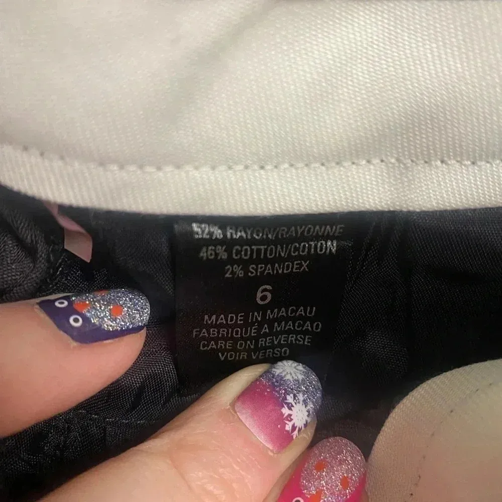 NWT Women’s Tahari Dress Pants Black Color Size 6 Geometric Print New - Image 7