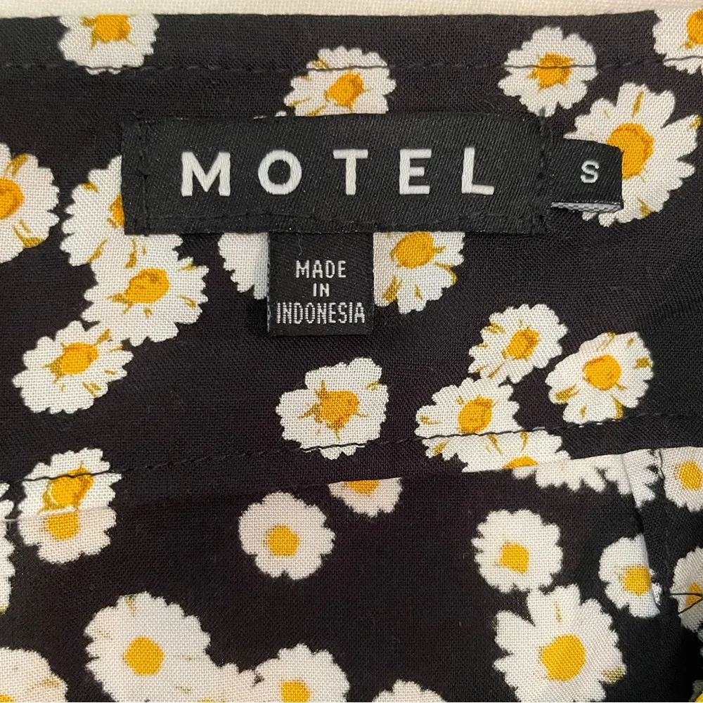 Motel Rocks Sheny Mini Festival Girlhoodcore Floral Black Skirt - Image 8