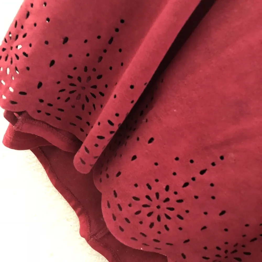 Maroon Tank Top - Image 2