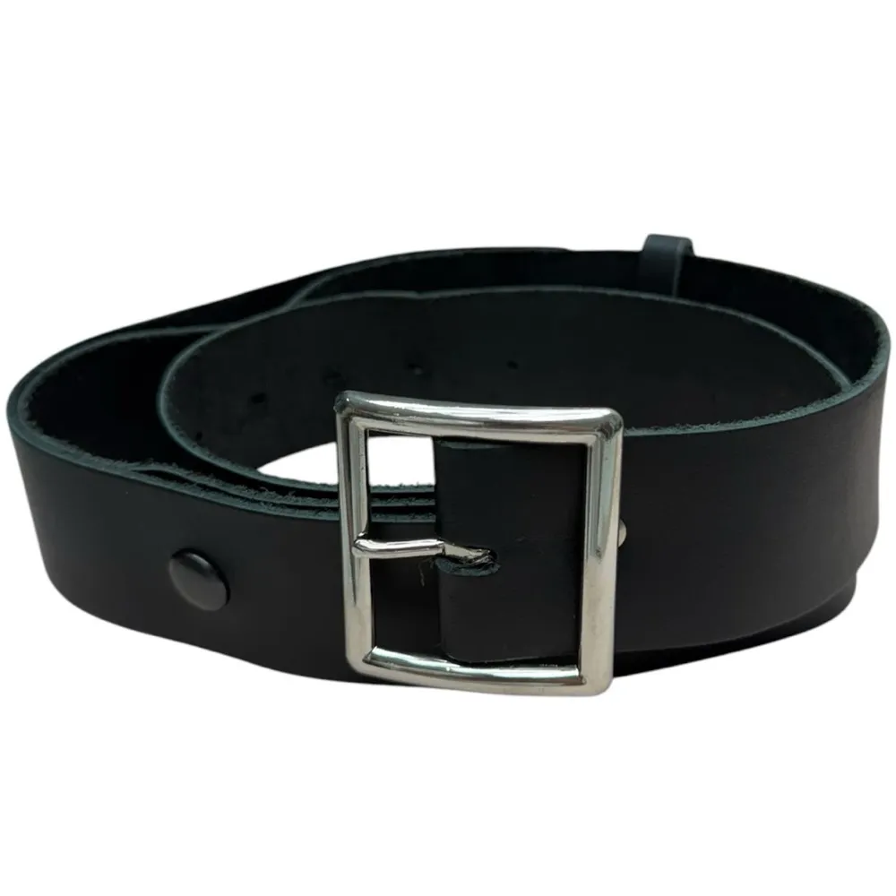 Wide Black Leather Belt w/ Expandable Button Design | Adjustable Size, M/L - Image 9