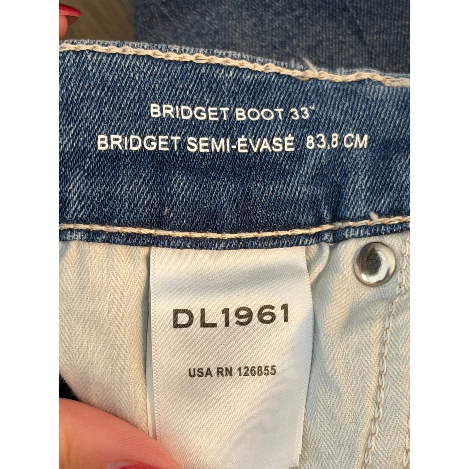 DL1961 Bridget Boot size 24 High Rise Instasculpt Jeans Wythe Wash Flare - Image 6