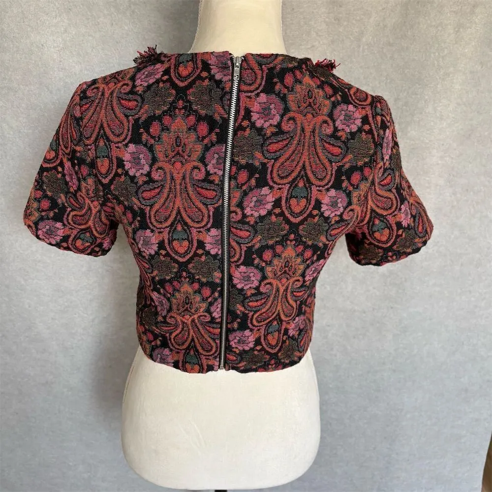 Fashion Union Women's Floral Collared Crop Top Blouse Size 6 Tapestry Retro - Image 2