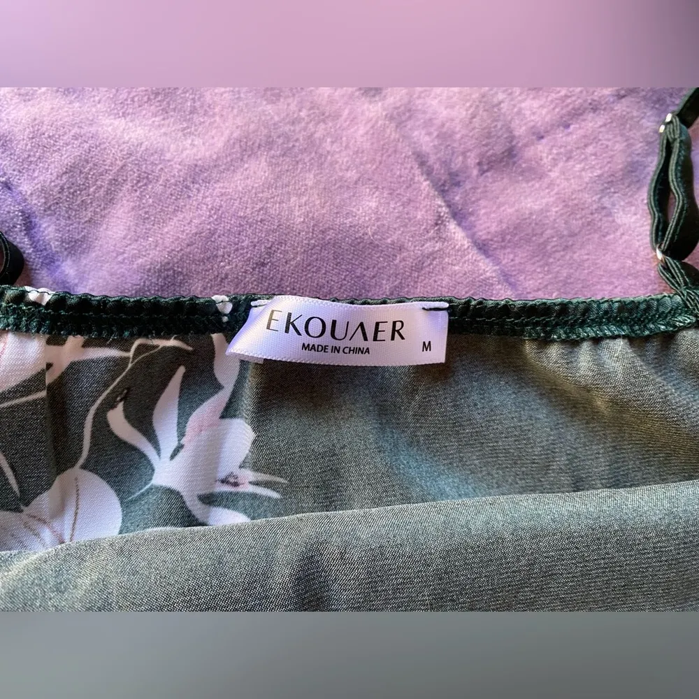 Green floral satin slip dress Size M - Image 4