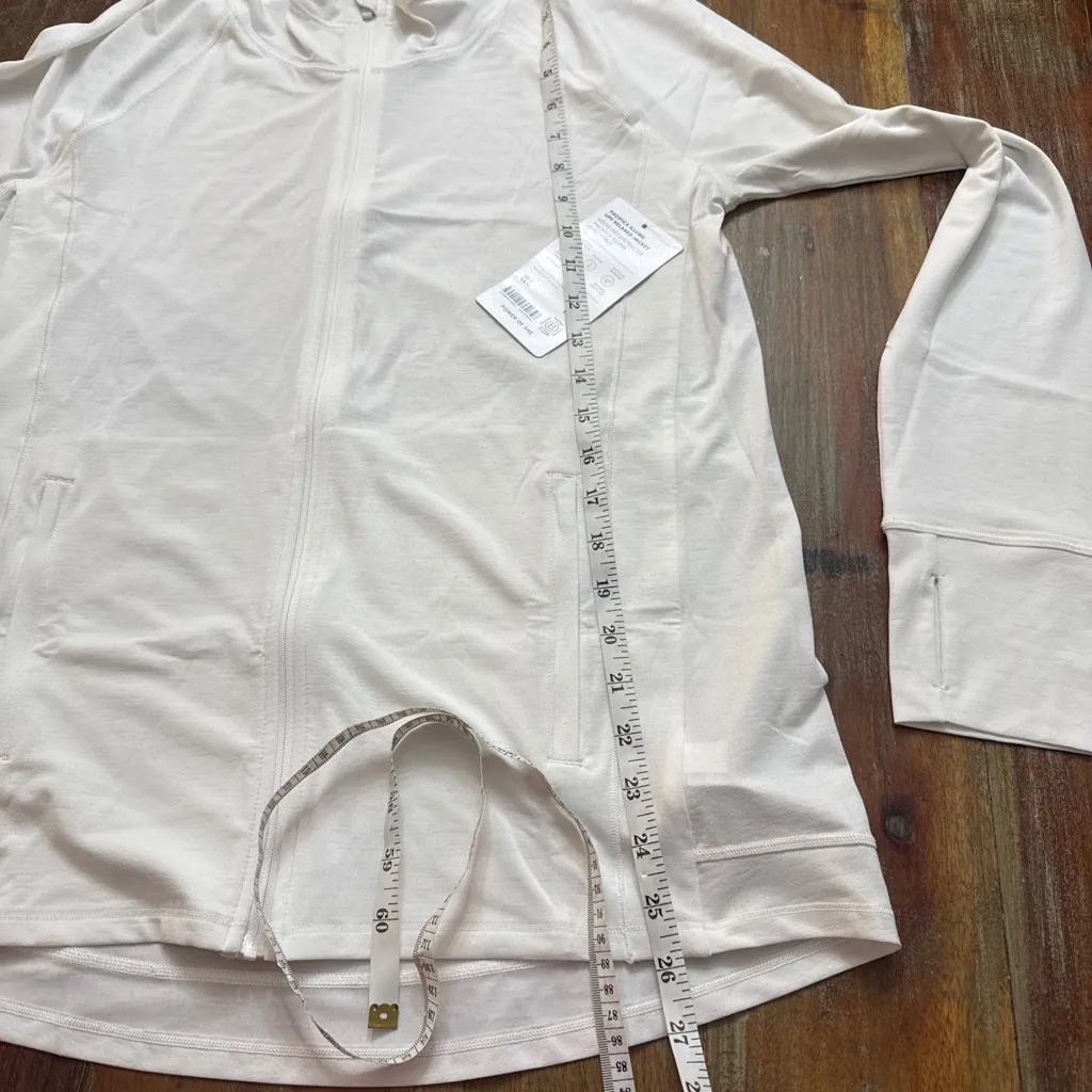 Athleta NWT Women's  White Pacifica Illume UPF Relaxed Hoodie Medium - Image 11