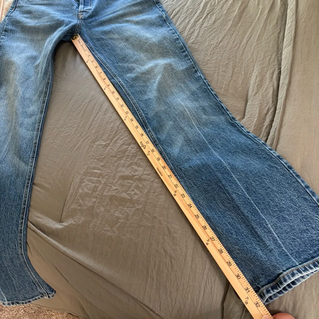 Free People Button Fly Boot Cut Jeans. Size 28. - Image 9