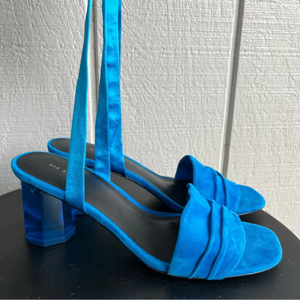 Via Spiga NWOB Nova Ankle Wrap Block Heel Sandal In Azure Blue Suede Size 8 - Image 4