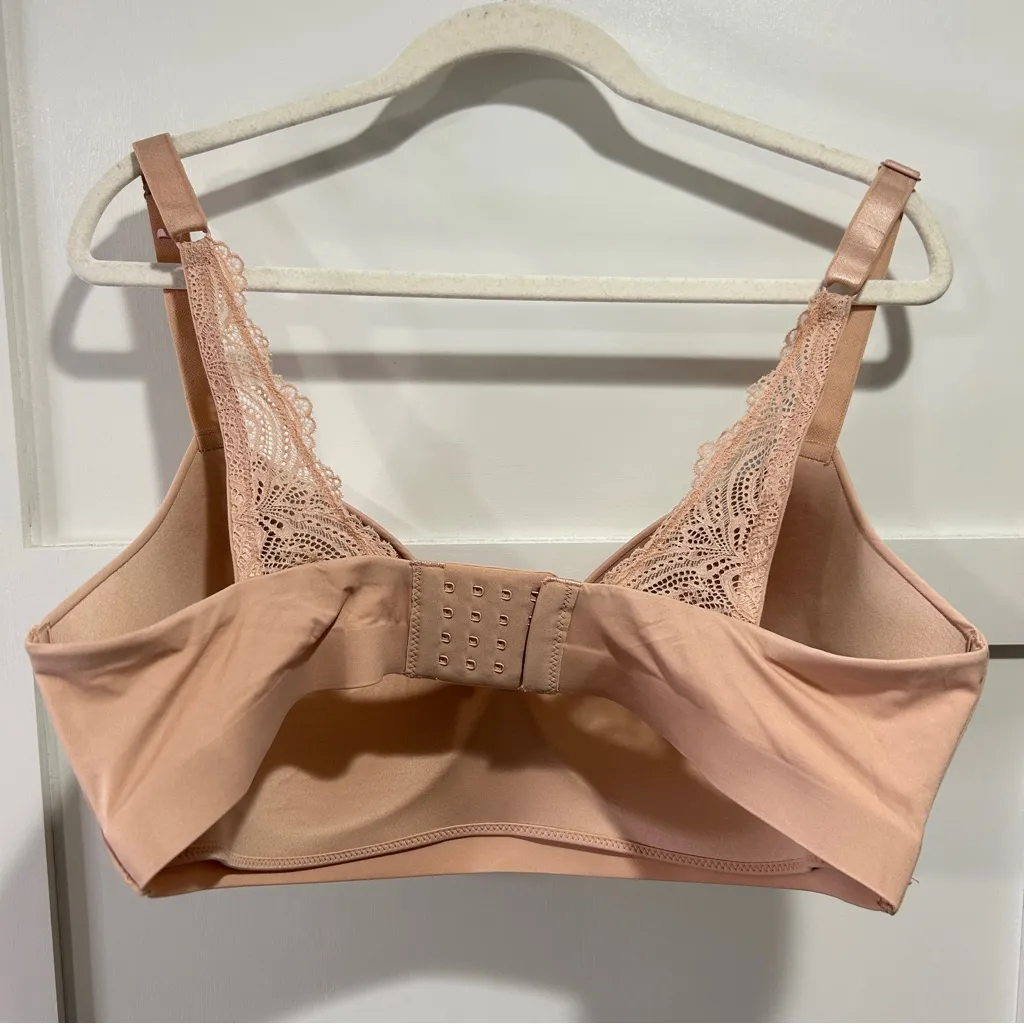 Enbliss luxe lace bra by Soma 42D - Image 2