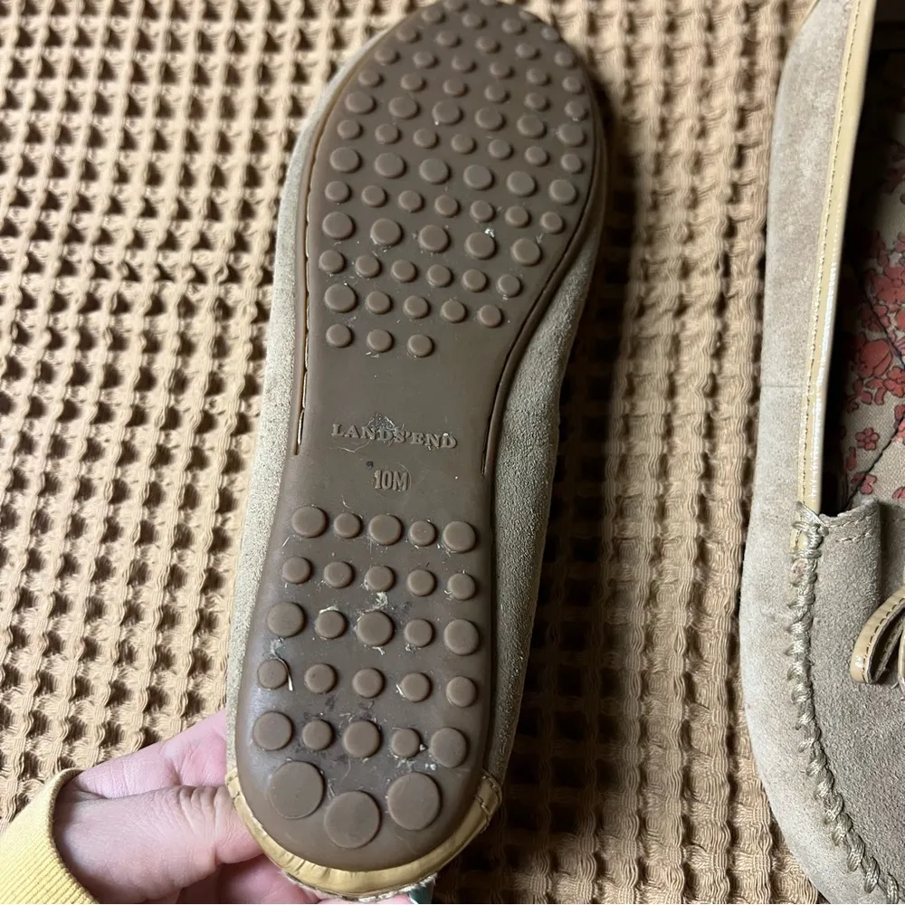 Lands End | Woman's Moccasin‎ Shoes Slip on 10M Indoor Outdoor - Image 2