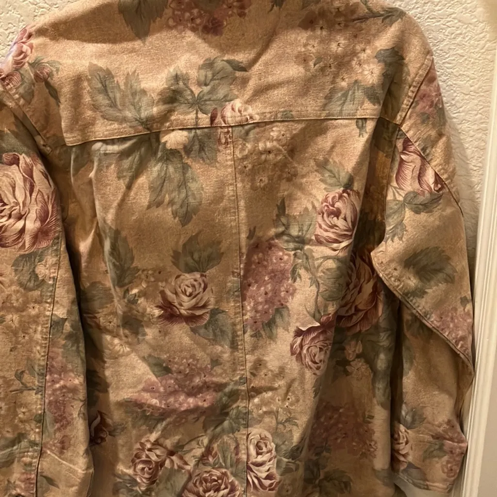 FINAL MARKDOWN Jones New York sport jacket small - Image 4