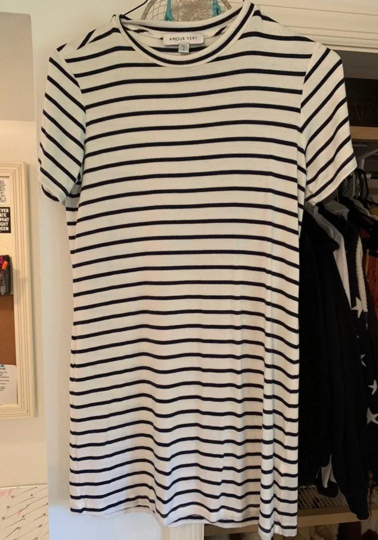 Amour Vert Striped T-shirt Dress - Image 2