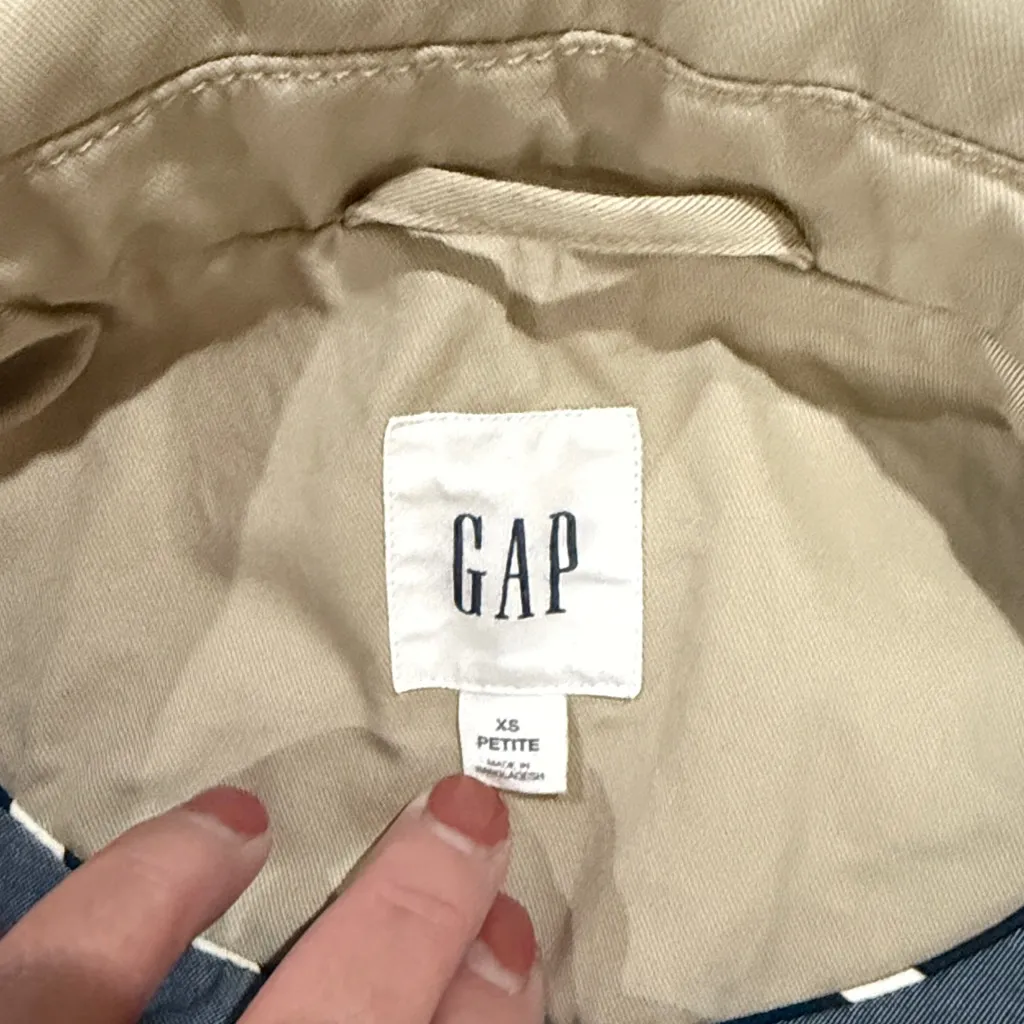 Gap Tan Belted Trench Coat Med Weight  Size XSP - Image 5