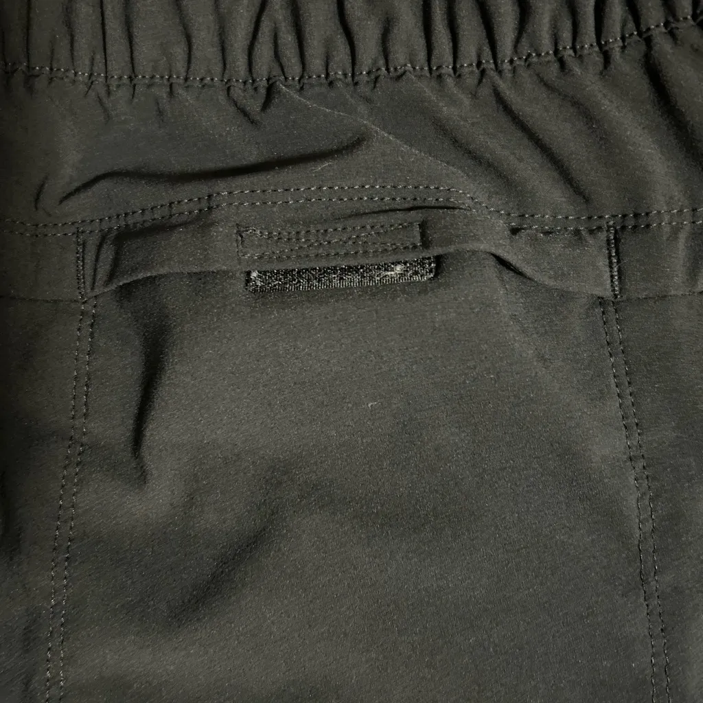 Eddie Bauer Black Performance Shorts Size 14 - Image 3