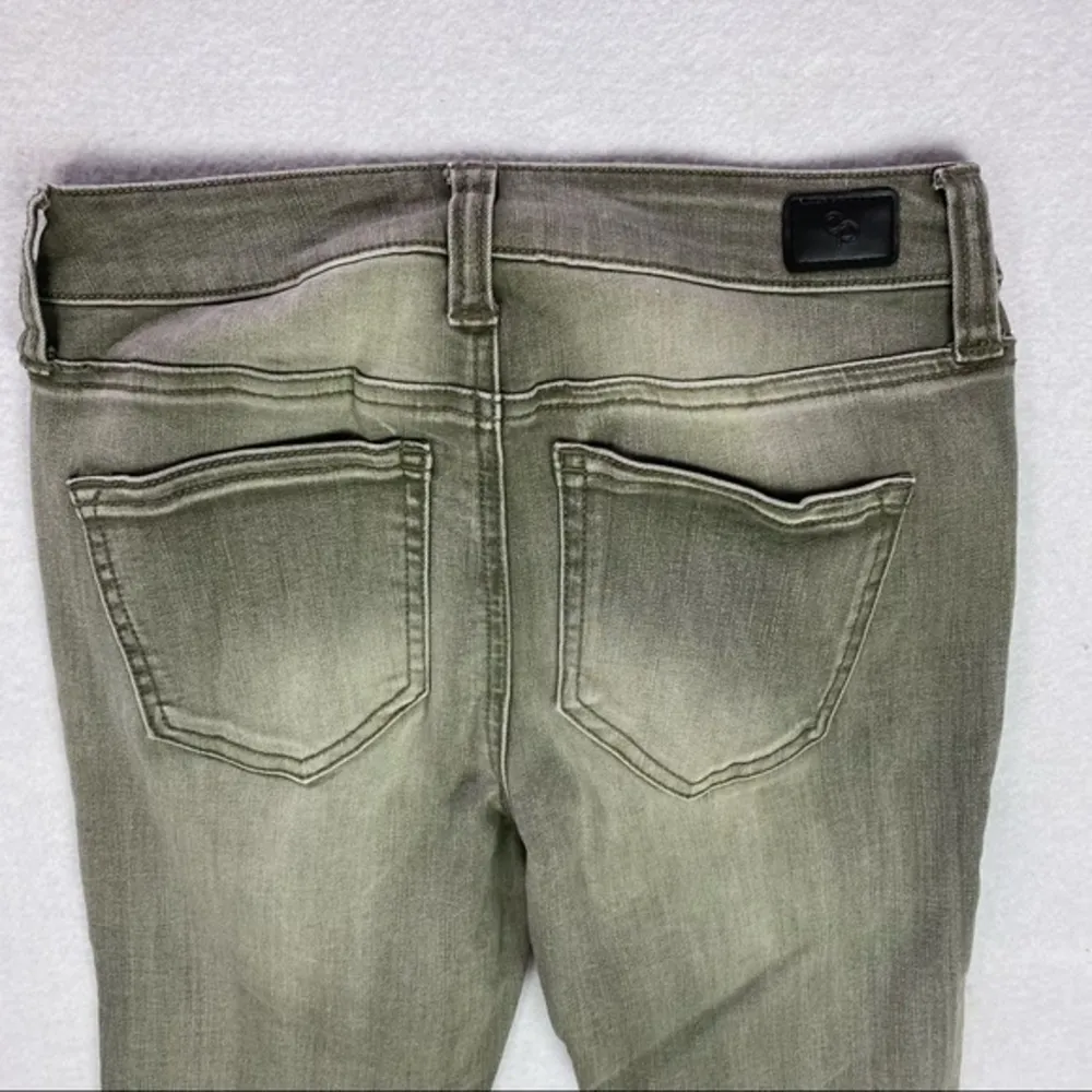 Celebrity Pink Body Sculpt Stretch Green Denim Mid Rise Ankle Skinny Jean‎ - Image 7