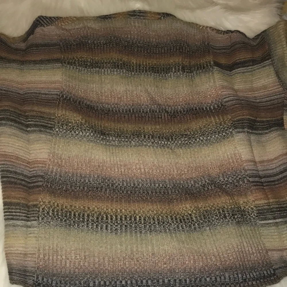 Angie  Large Cozy Sweater Large Gently Used Once - Image 6