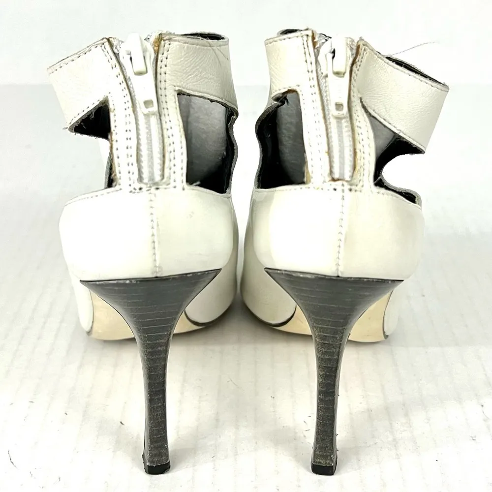 Manolo Blahnik White Leather Peep-toe Chain Bootie Heels - Size 5.5 /36 - Image 6
