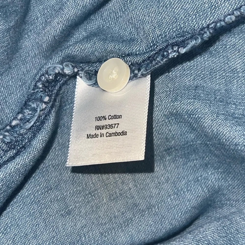 St. John's Bay Blue Denim Button-Up Shirt - Image 4