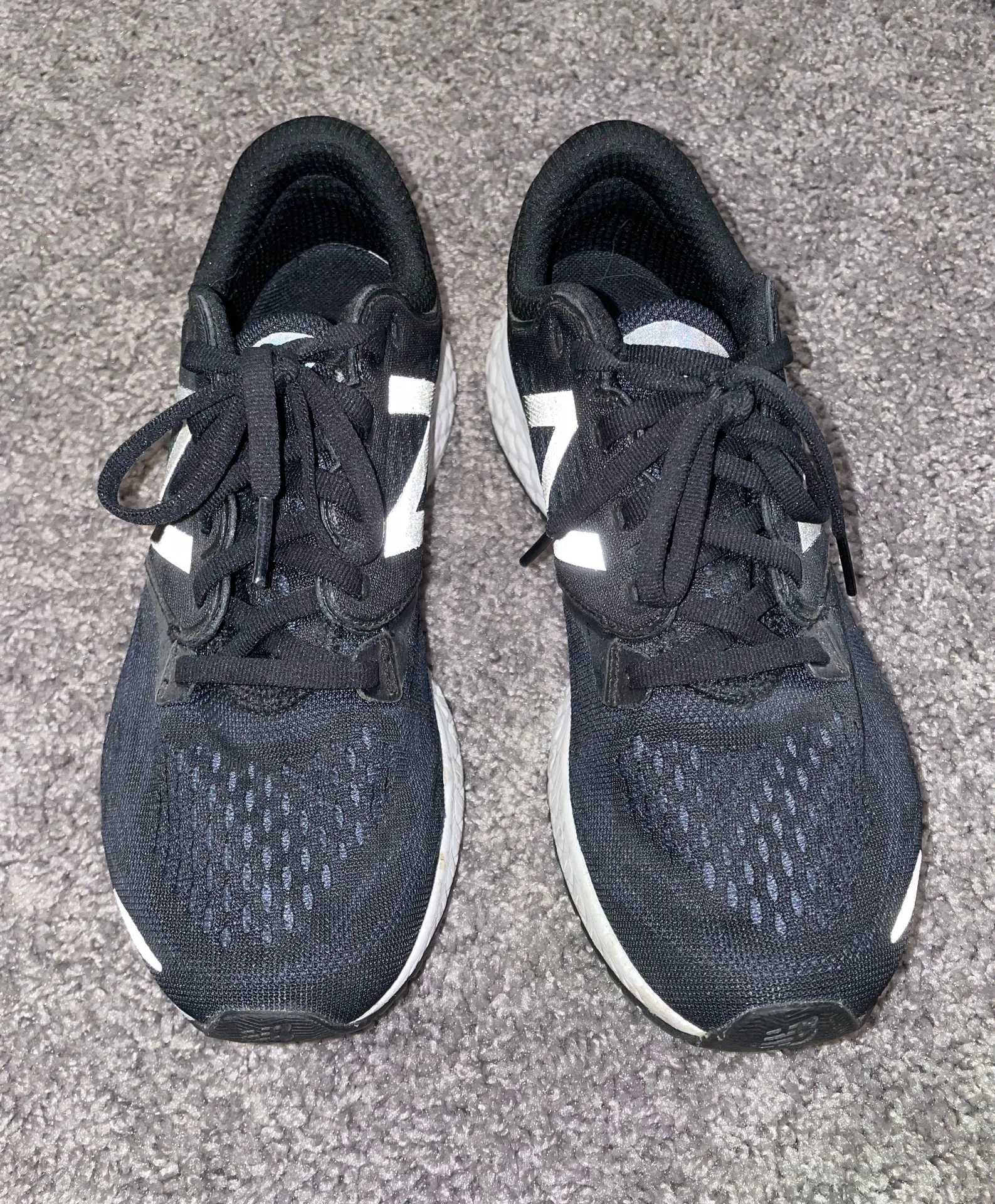 Tennis Shoes - Image 2