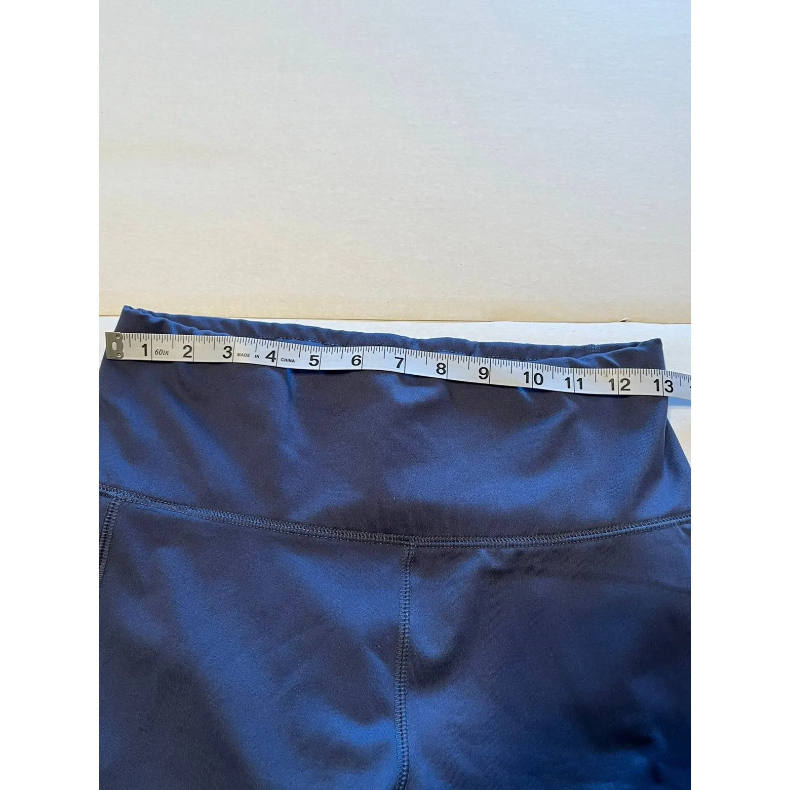 PUMA‎ periwinkle moto style leggings with mesh cut-outs on calves Women's large - Image 8