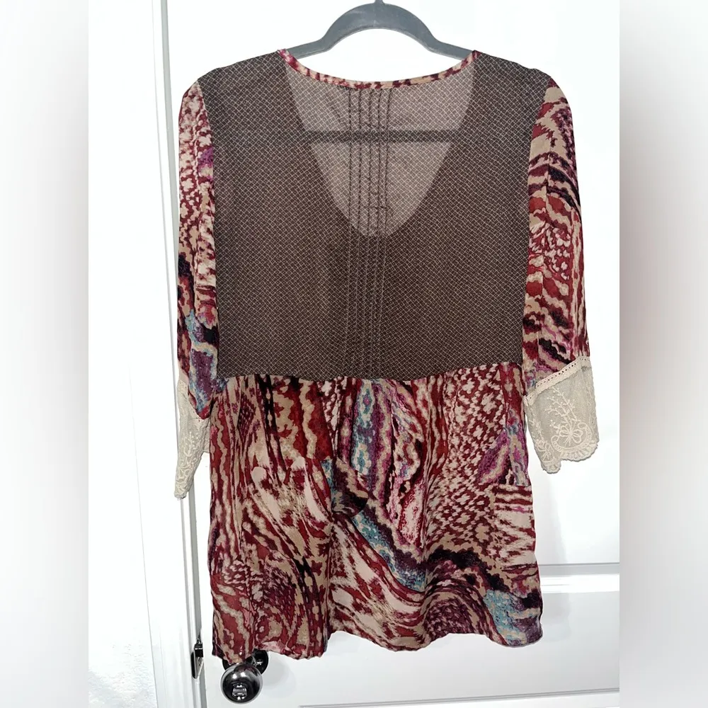 Buckle  BKE Boutique Small Printed Lace Blouse Casual Chiffon Multicolor Eclectic - Image 9