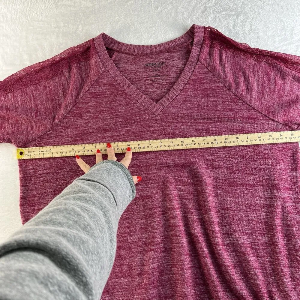 Torrid Plus 2 2X Sweatshirt Super Soft Plush V-Neck Lace Pieced Sleeve Raglan - Image 9