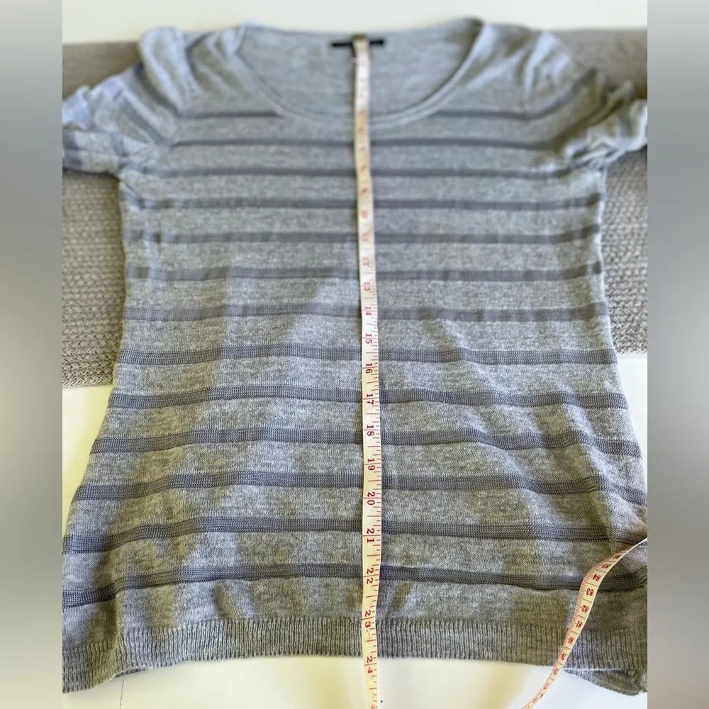 Banana Republic Gray Lightweight Stripe Scoop Neck Sweater Size Small - Image 6