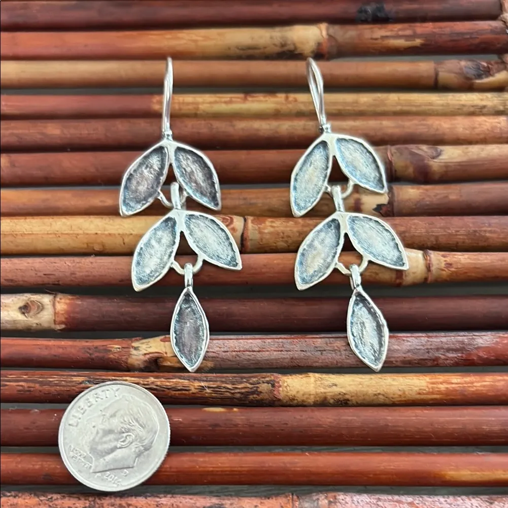 Silpada Sterling Silver Leaf Design Earrings Dangle - Image 3