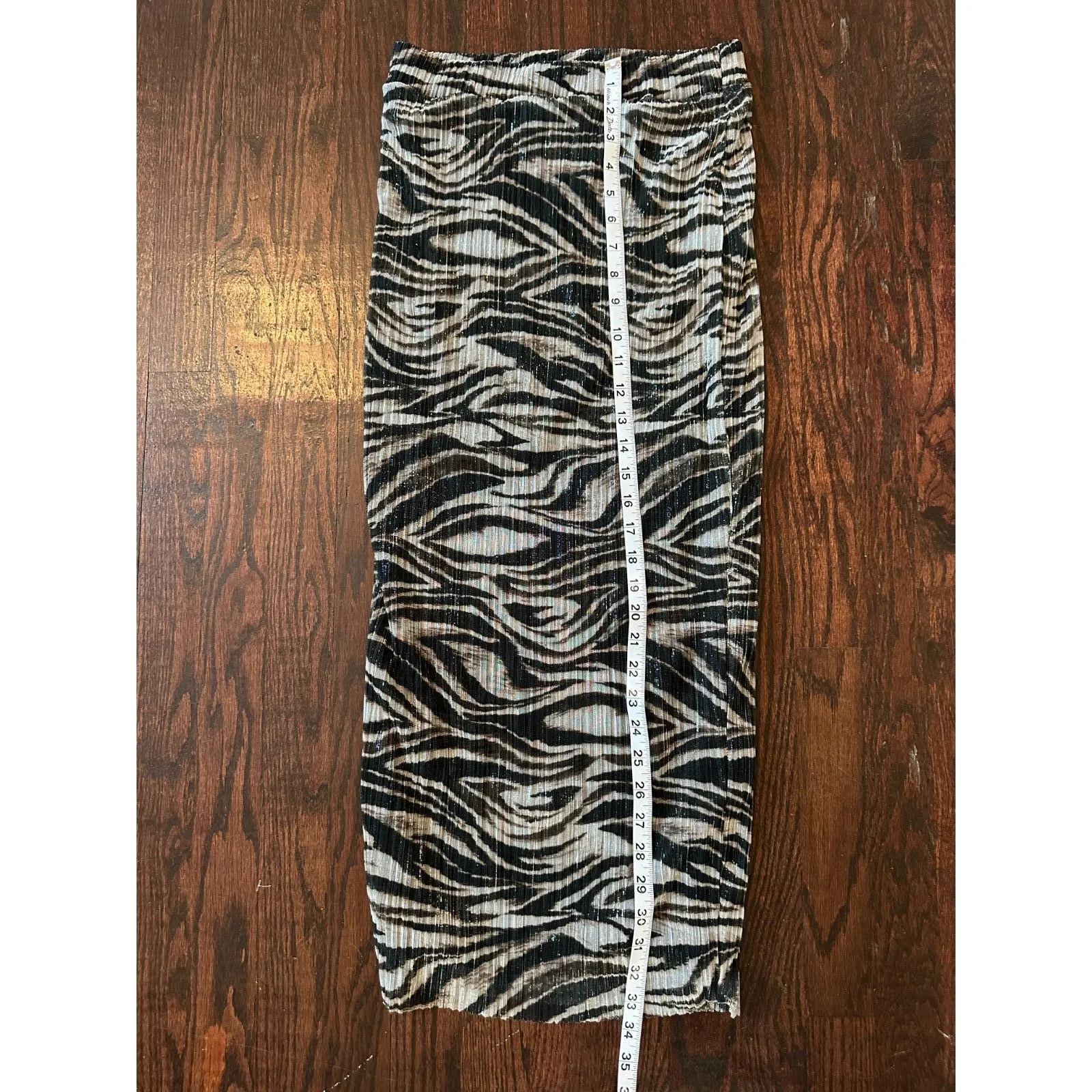Nasty Gal Animal Print Plisse Metallic Midi Skirt Size 6 - Image 7