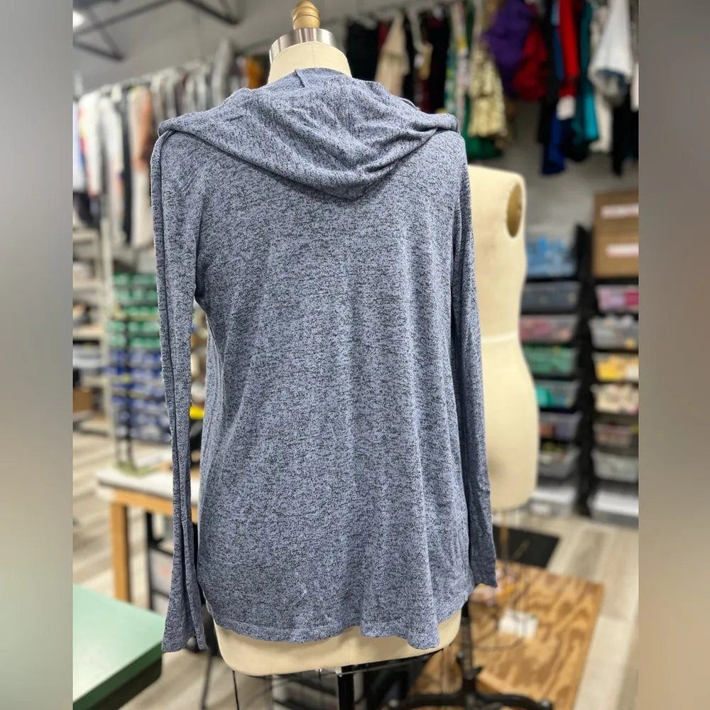 Heathered Blue Cardigan M - Image 5