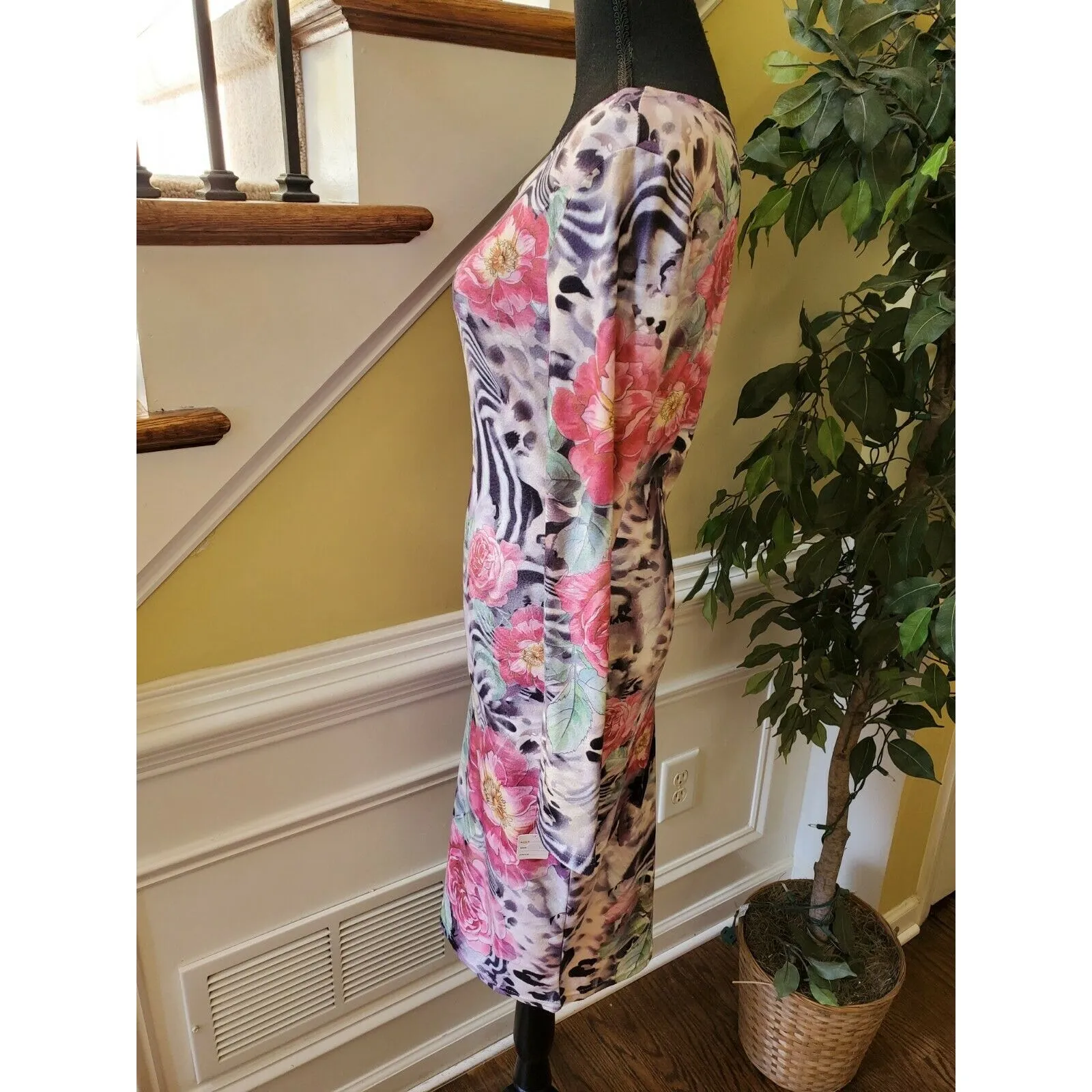 Bodycon Maxi Dress Size Med - Image 5