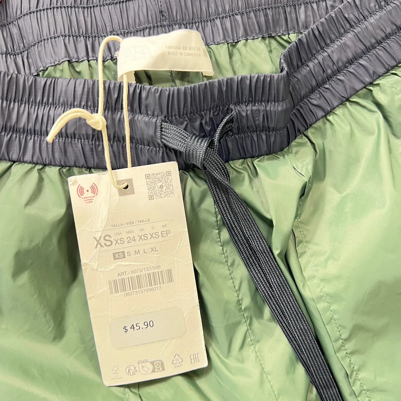 Zara Nylon Track Pants XS Green Beige Drawstring Waist Windbreaker‎ Joggers - Image 4