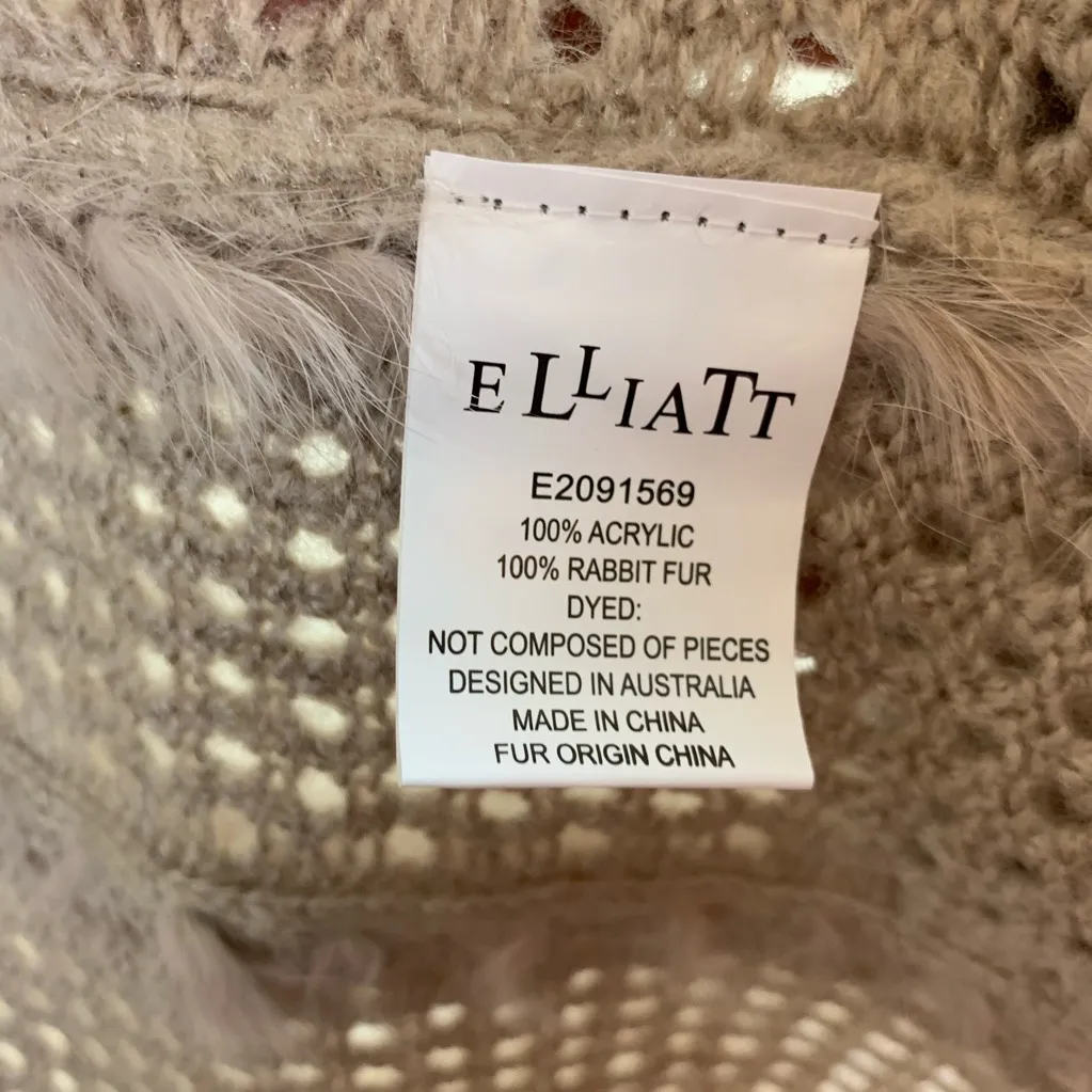 Elliatt Wander Rabbit Fur Sweater Vest Sand Small NWT $220 - Image 6