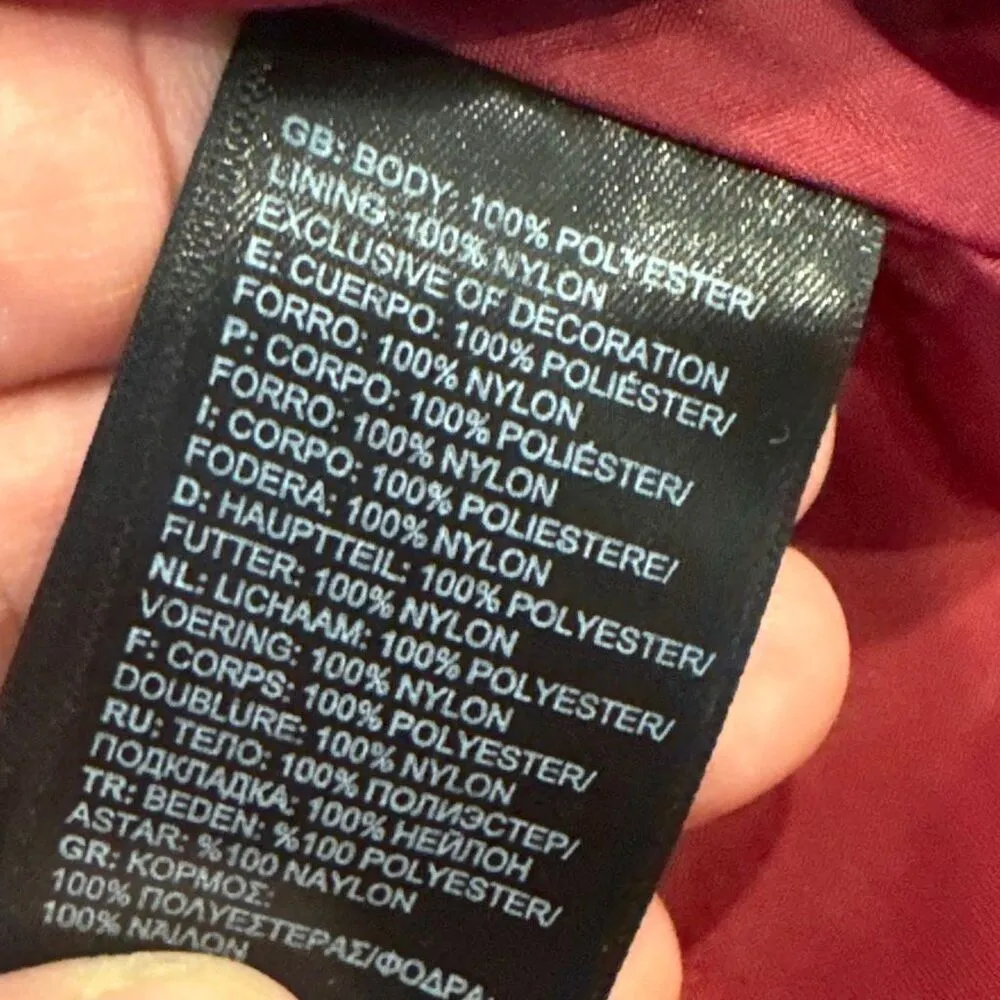 The North Face  waterproof jacket size medium - Image 3