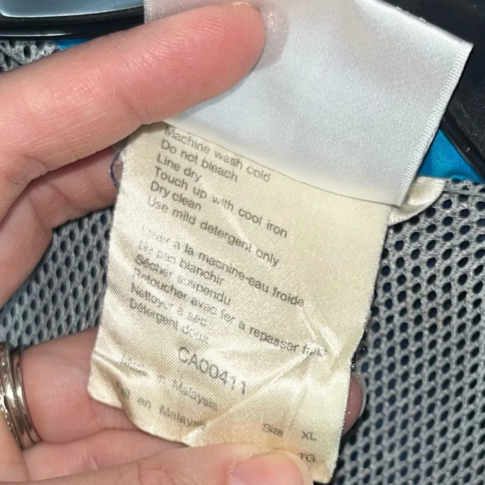 VINTAGE ADIDAS SIZE XL ZIP-UP NYLON JACKET — Fits oversized - Image 9