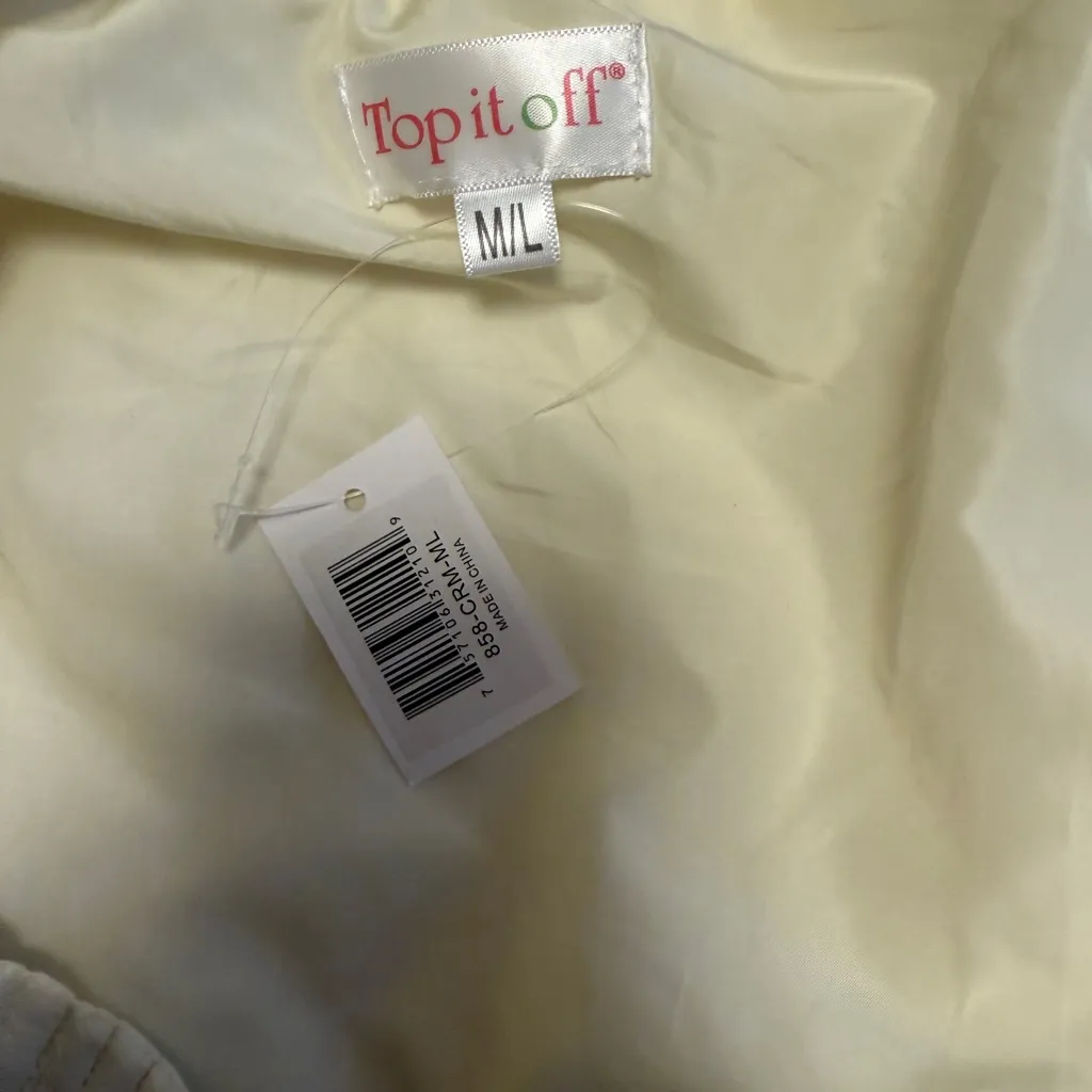 Top It Off Quilted Long Button Up Stadium Style Sleeveless Vest M/L Ivory NWT Size M - Image 2