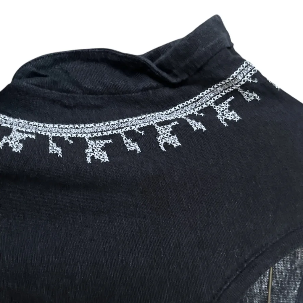 Garnet Hill Embroidered 100% Organic Linen Black Short Sleeve Boho Tee Medium - Image 5