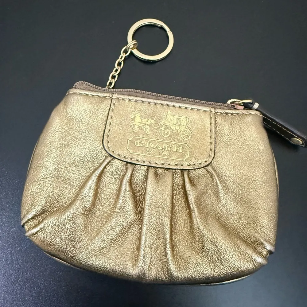 COACH Metallic Gold Leather Horse Carriage Logo Small Coin Purse Wallet - Image 6