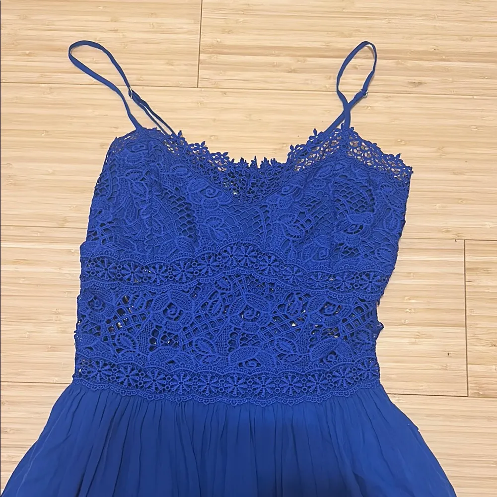 NWOT Embroidered Lace Mini Dress - Image 3