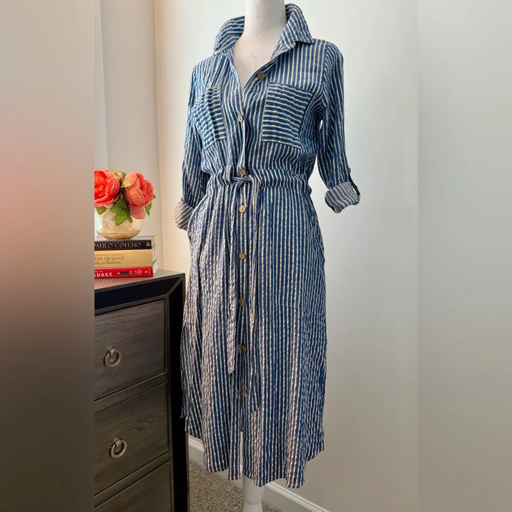 Preloved Blue Striped Button - Image 2