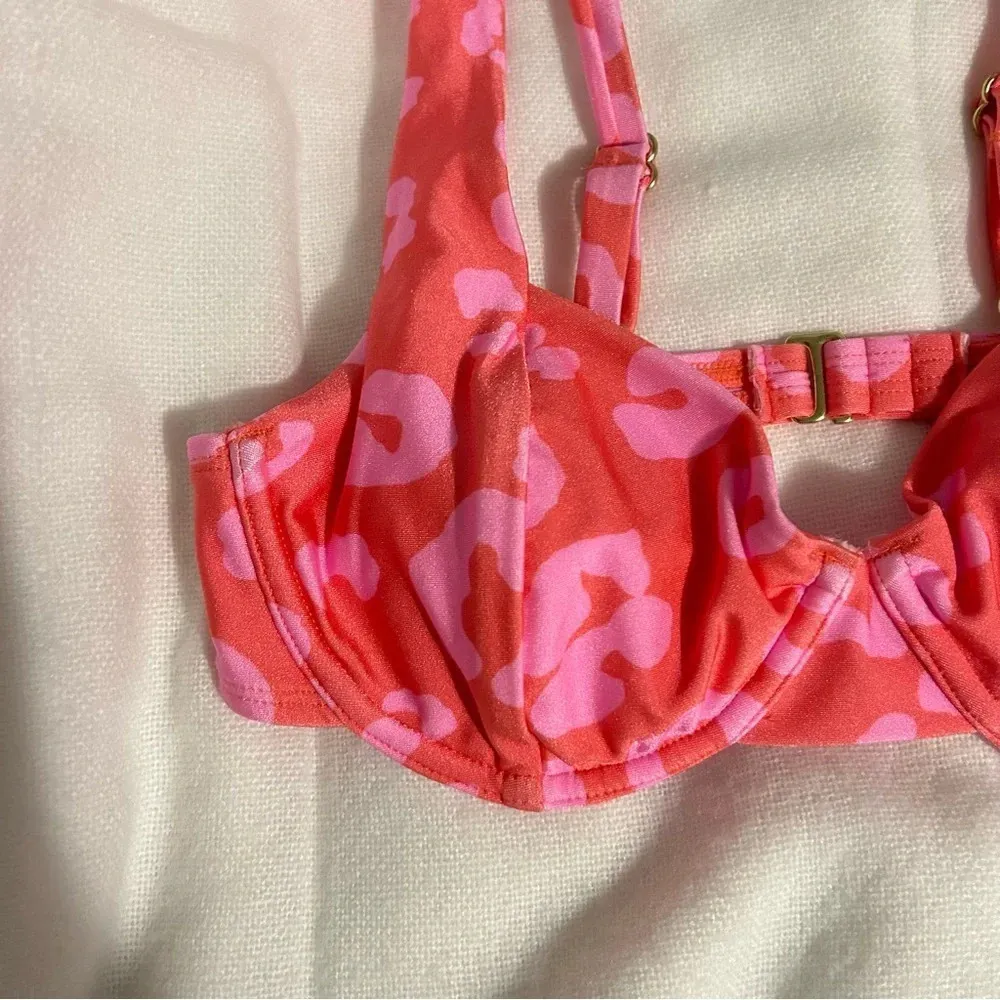 No Boundaries Womens Size Small S Bathing Suit Bikini Top Red Pink Beach Summer - Image 2