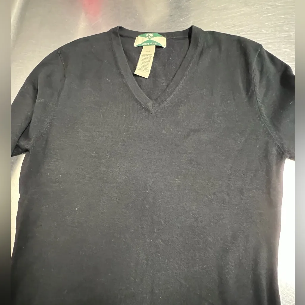 525 America Women’s V - Image 4