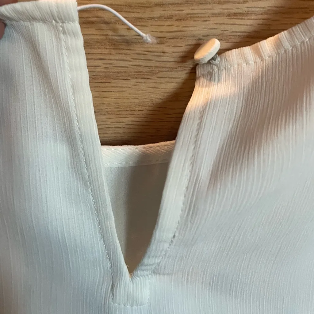 J.Crew Ivory Long Sleeve Blouse Smocked Cuffs Size Small - Image 6